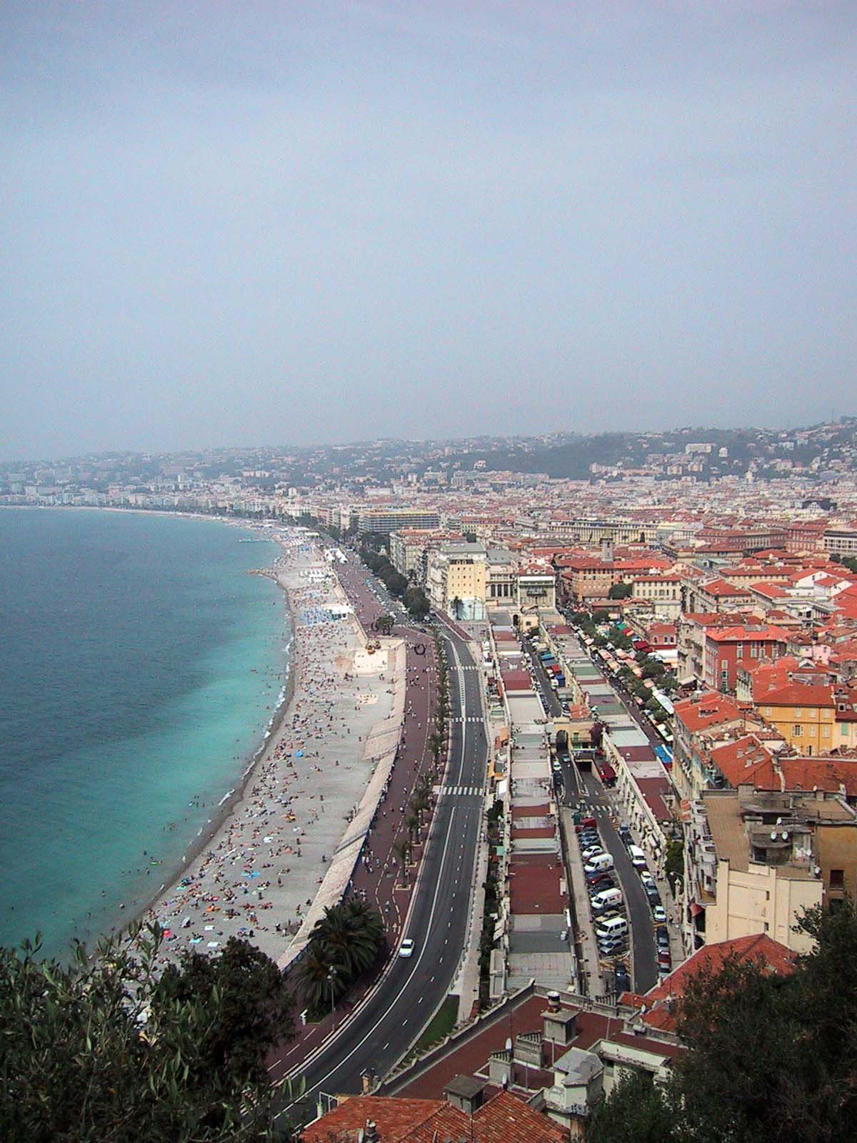 رحلة اجمل عاصمة الجمال فرنسا Nice beach.jpg